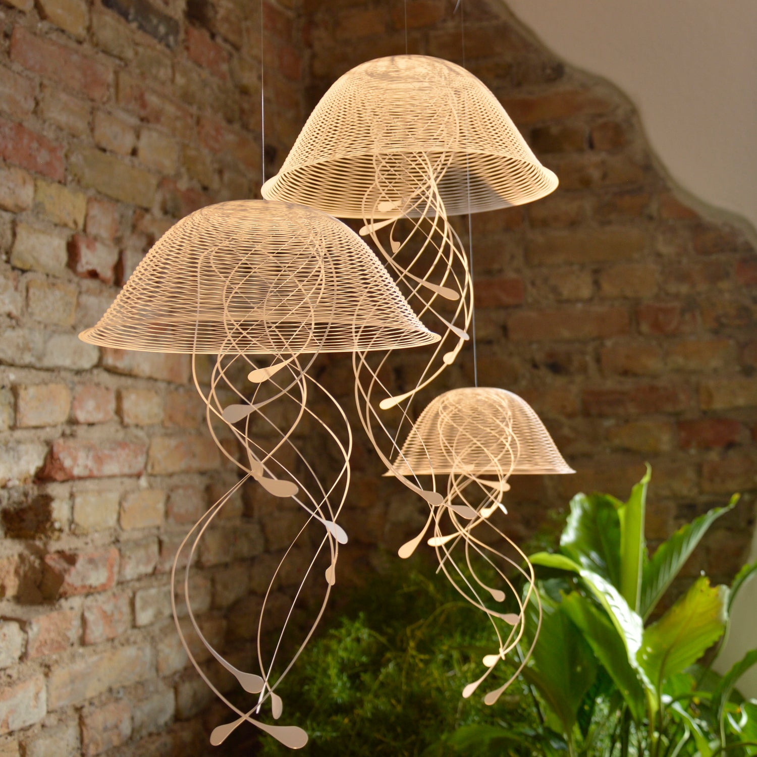 JELLINDAS, Quallen Hängeskulpturen, einzeln oder im 3er Set - Andrea Moseler